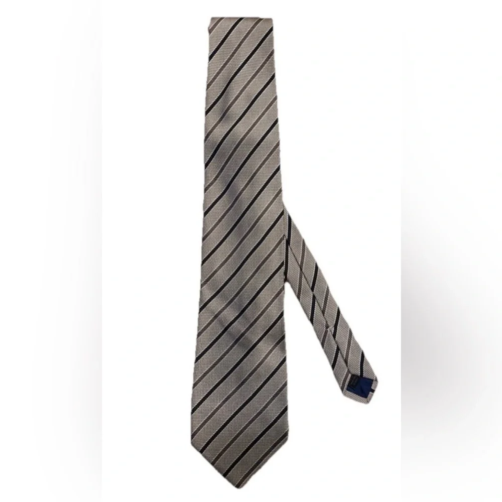 Trussini 100% Silk Necktie Gray Black Diagonal Stripe Made in Italy